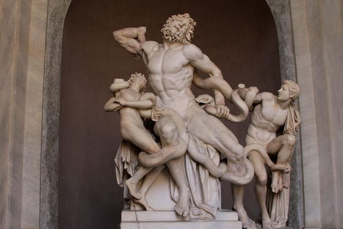 Sistine Chapel, Vatican Museum and Basilica Small Group Tour - A smart way to see an enormous museum