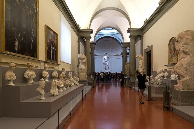 Skip-the-Line Accademia Guided Visit: David Secrets and Beyond - David, From Rough Block to Civic Symbol