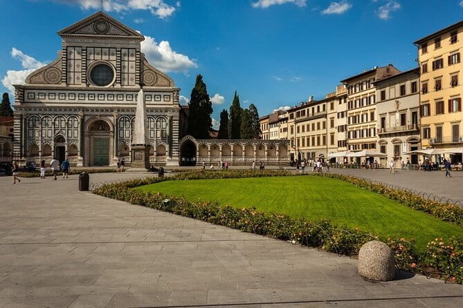 Skip-the-Line Accademia Guided Visit: David Secrets and Beyond - What the One-Hour Format Really Means