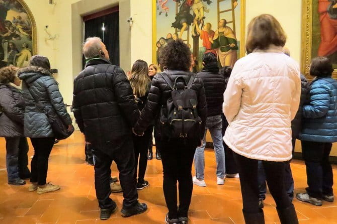 Skip-the-Line Accademia Guided Visit: David Secrets and Beyond - Guides and Audio Equipment
