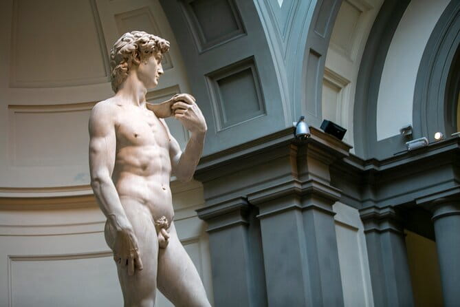 Skip-the-line full day tour of Florence highlights with Accademia Uffizi & David - Meeting Michelangelo’s David at the Accademia