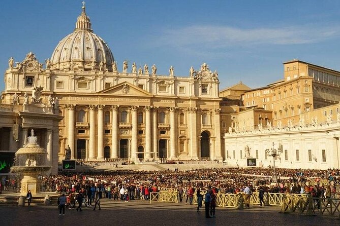 Skip-the-Line Ticket with Host - Vatican Museums & Sistine Chapel - The Sistine Chapel and its strict rules