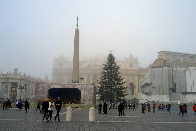 Skip the Line Tour: Vatican Museums, Sistine Chapel & Basilica - Dress rules and identification
