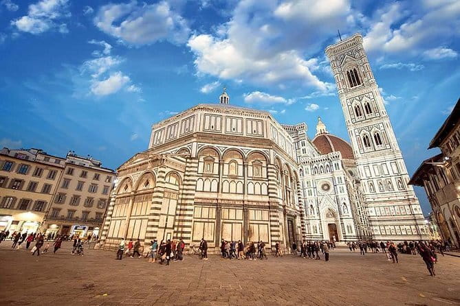 Skip the line: Uffizi small group and walking tour of Florence - Key points before you book