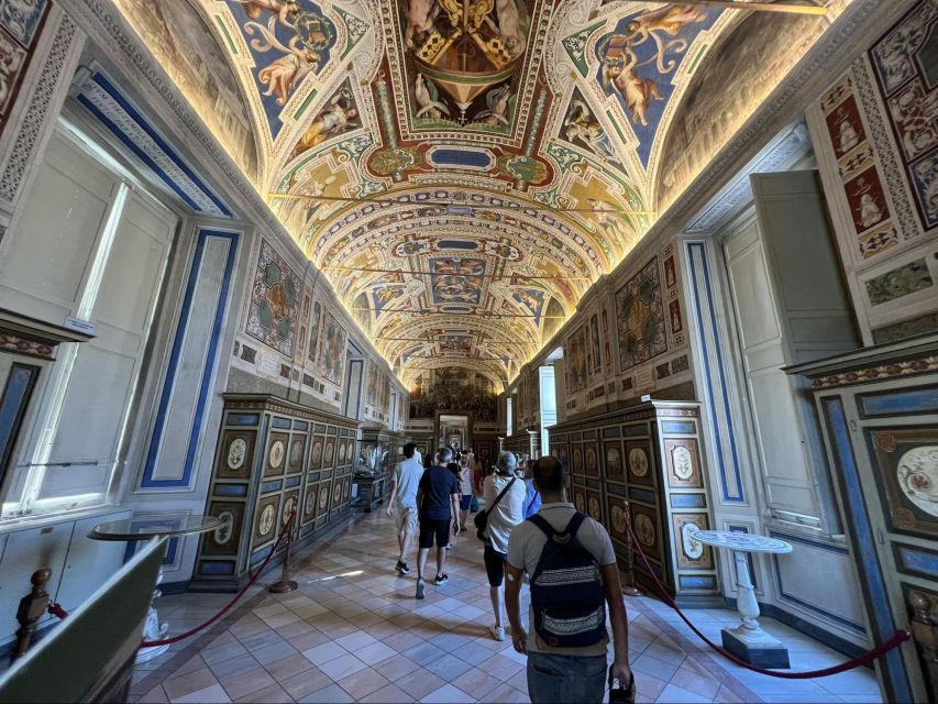 Skip-the-Line Vatican Museum, Sistine Chapel & Basilica Tour - Dress rules and what to bring