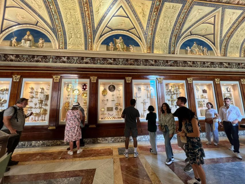 Skip-the-Line Vatican Museum, Sistine Chapel & Basilica Tour - The Sistine Chapel and Michelangelo’s ceiling