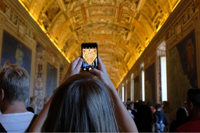 Skip the Line: Vatican Museum, Sistine Chapel & Optional Basilica - Pio Clementino Museum: statues that carry the route