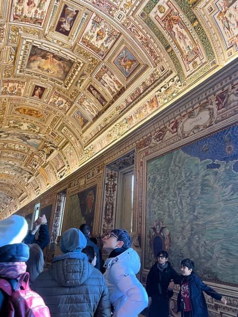 Skip-The-Ticket Line-Vatican Museum & Sistine Chapel - Raphael’s Rooms and the great galleries