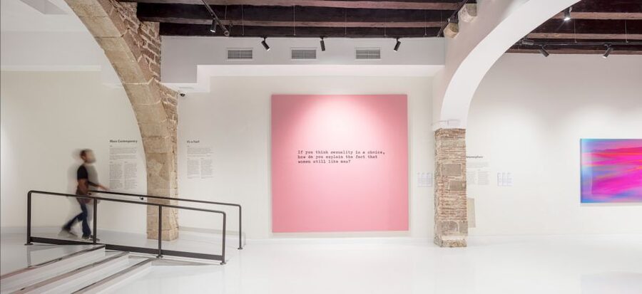 Small-Group Moco Museum Barcelona: Banksy & Modern Art Tour - Beyond Banksy: Warhol, Kusama, and modern icons