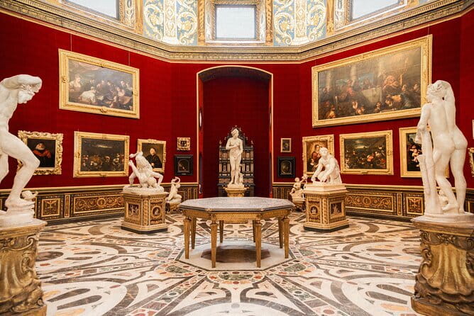 Small Group Uffizi Gallery Guided Tour - Crowds, delays, and what to expect