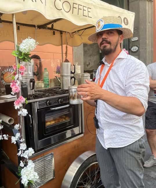 Sorrento: Gothic-Baroque Art Tour & Free local Tasting - Starting at Piazza Tasso, Sorrento’s natural stage