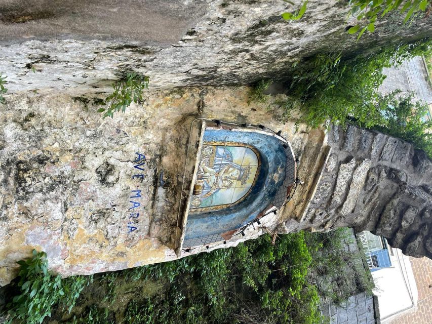 Sorrento: Gothic-Baroque Art Tour & Free local Tasting - The tasting: sweets, citrus, pesto, and truffle