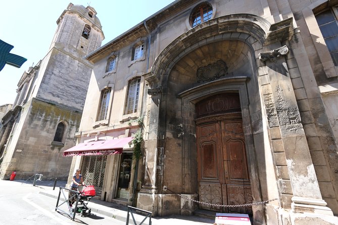 St Rémy de Provence & Arles Julius Caesar to Vincent Van Gogh - Practical details that affect your day