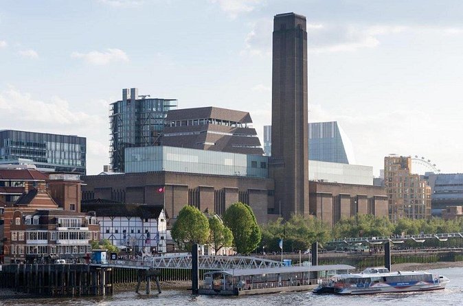 Tate Modern Theatre Picasso Exhibition - The free Tate Modern galleries add real value