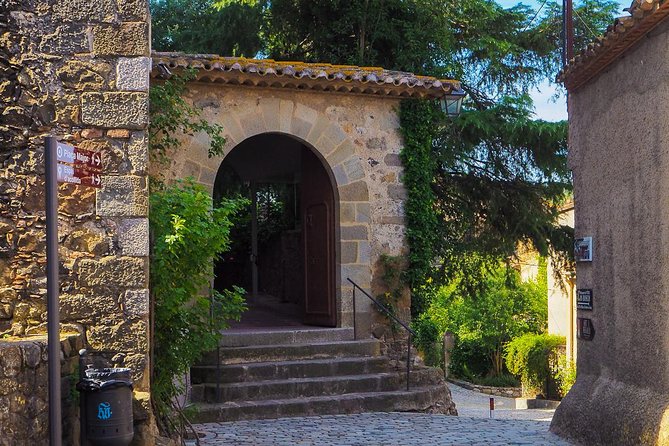 The Dalí Triangle & Cadaqués Day Trip from Girona - Why the Dalí Triangle works as a day trip