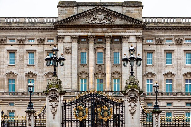 The Kings Gallery - Queen Elizabeth II: Her Life in Style - Key points to know before you book