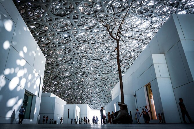Ticket to Louvre Museum, Abu Dhabi - Choosing the right day and timing