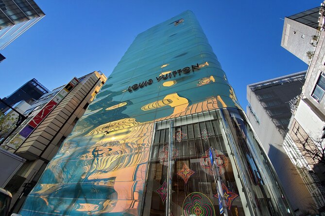 Tokyo Architecture and Contemporary Art Walking Tour with a local guide - What the private price means