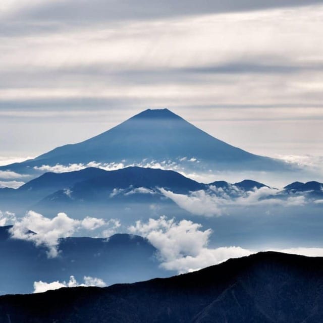 Tokyo: Mt Fuji Prado Private Tour By English-Speaking Driver - Oishi Park and the first look at Fuji