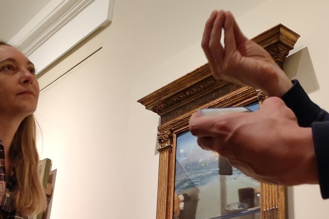 Tour 'Best of Prado Museum' (Skip the line ticket. 7 people max.) - Meeting the guide at the Monument to Goya