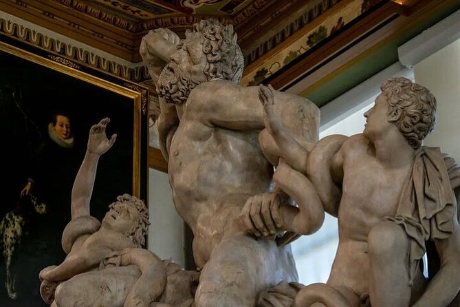 Uffizi & Accademia Highlights: Timed Entry Combo Guided Tour - Group size, headsets, and guide quality