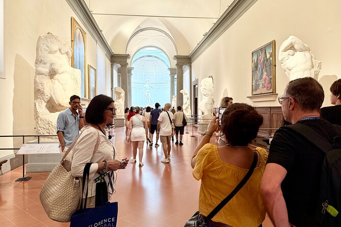 Uffizi & Accademia Timed Entry: Small Group Duomo Walking Tour - A lucky stop at the Porcellino
