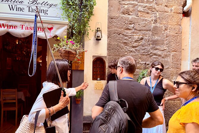 Uffizi & Accademia Timed Entry: Small Group Duomo Walking Tour - From the Duomo to Piazza della Signoria