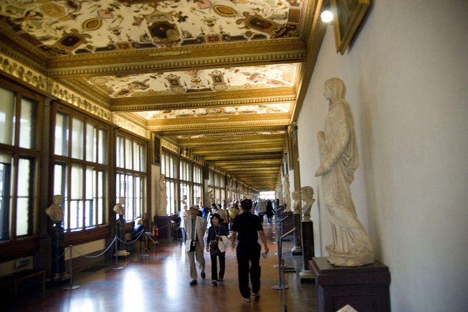 Uffizi Gallery Guided Tour: Masterpieces of the Renaissance - From Medici palace to public museum