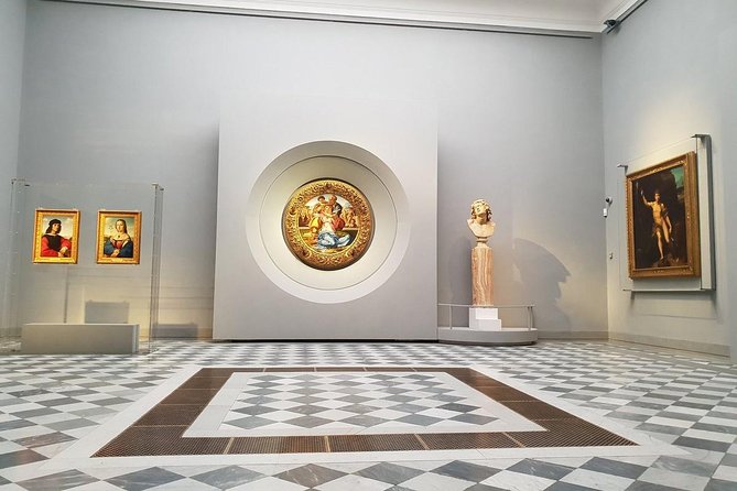 Uffizi Gallery Guided Tour: Masterpieces of the Renaissance - Michelangelo’s rare panel painting