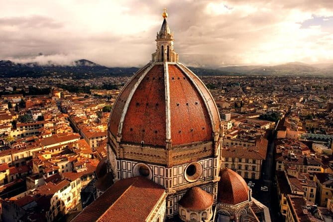 Uffizi Gallery Guided VIP Small Group Experience - Staying inside after the guided route