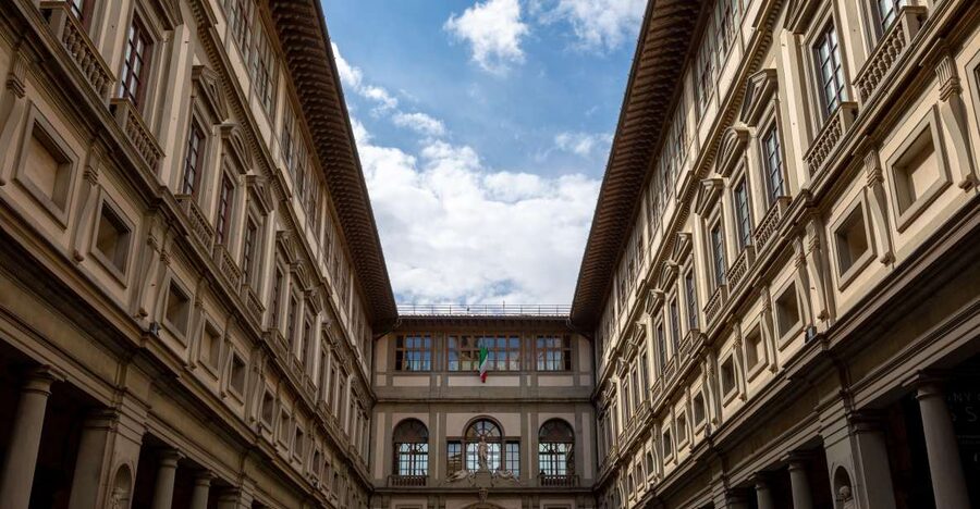 Uffizi Gallery & Hop-on Hop-off Bus Tour - The Uffizi: Florence’s Essential Art Stop