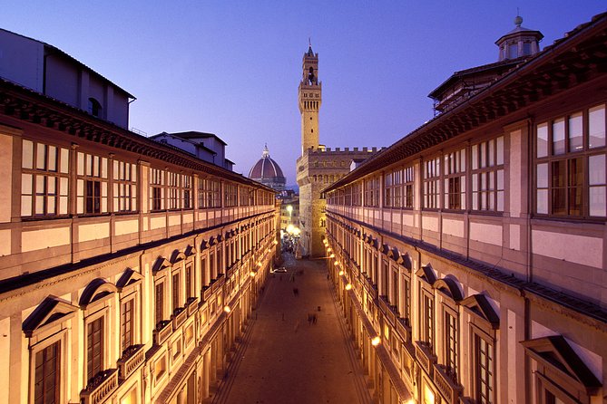 Uffizi Gallery : hourly admission ticket - Collecting your ticket near Piazza della Signoria