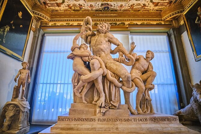 Uffizi Gallery private tour with skip the line ticket - Why a private guide helps inside the Uffizi