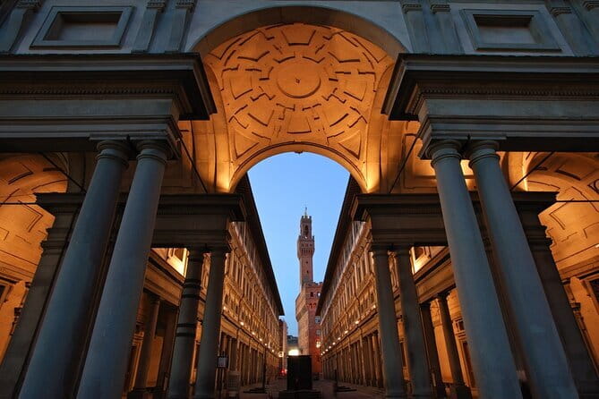Uffizi Gallery private tour with skip the line ticket - Giotto and the first move toward the Renaissance