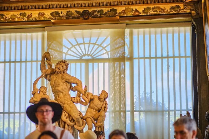 Uffizi Gallery private tour with skip the line ticket - Guide quality and the importance of speaking up