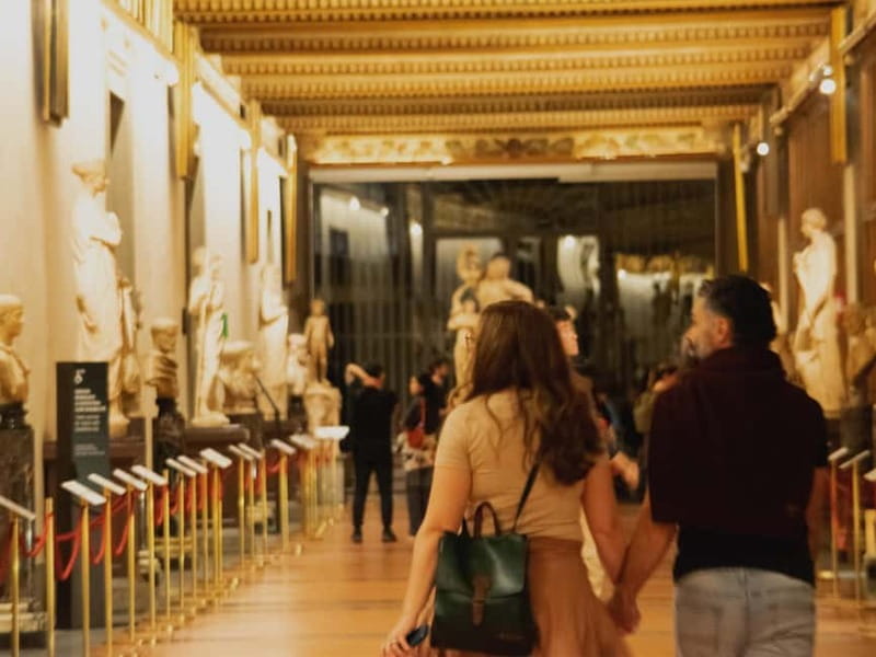 Uffizi Gallery Reserved Ticket & Digital Audio Guide App - The phone setup and entrance rules
