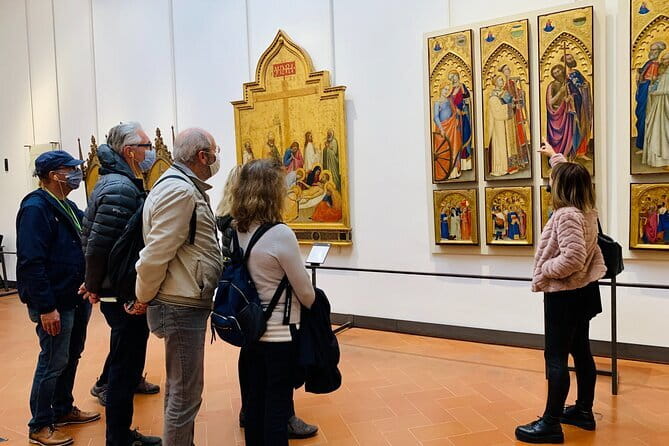 Uffizi Gallery Tour- Renaissance Masterpieces & Expert Guide - Crowds, communication, and guide quality