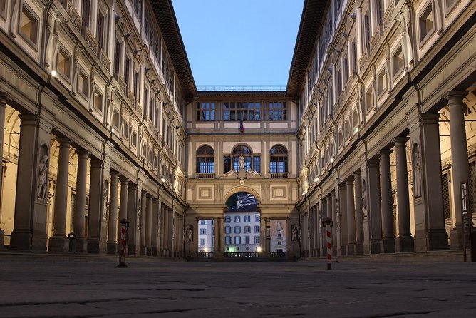 Uffizi, Tuscan Flavors & Artisan Workshops in Florence - Starting with Botticelli inside the Uffizi