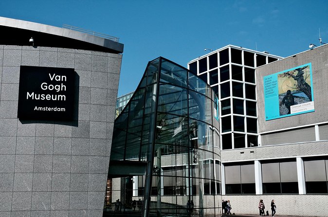 Van Gogh Museum Amsterdam Entry with Optional Audio Guide - Lockers, bags, and the cafe
