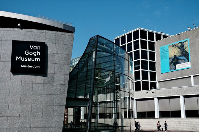 Van Gogh Museum Entry Ticket and Guided Tour - Why a guide changes the Van Gogh Museum