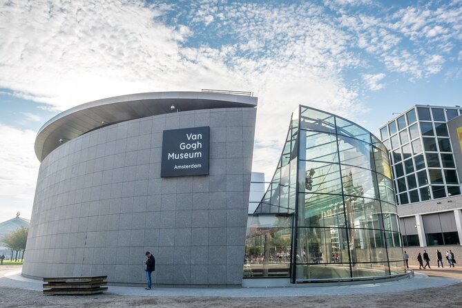 Van Gogh Museum Small Group Guided Tour - What the two-hour museum visit feels like