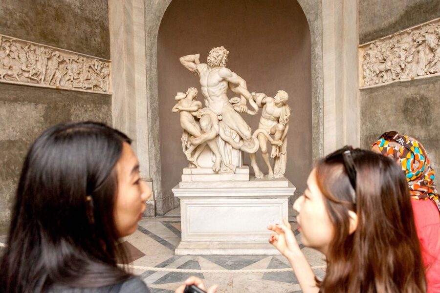 Vatican City: Skip-the-Line Vatican Museums & Sistine Chapel - Raphael Rooms: the first major artistic high point