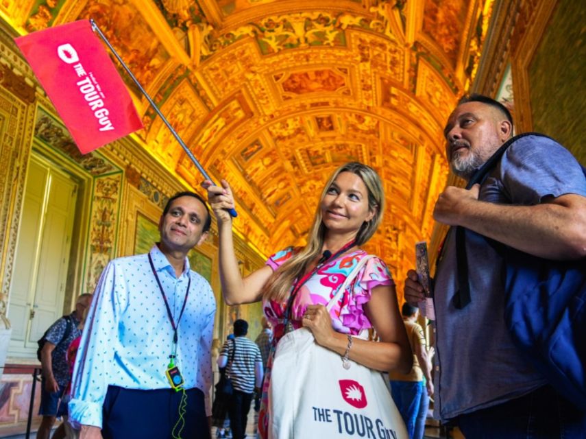 Vatican Evening Tour: Vatican Museums & Sistine Chapel - Cortile del Belvedere and the first look at the Vatican