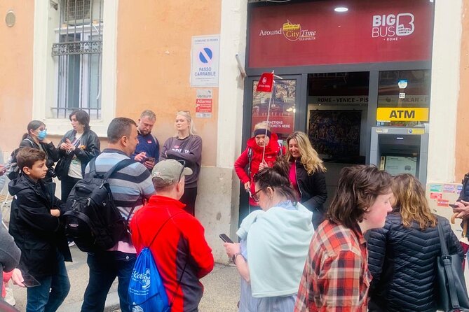 Vatican Museum, Sistine Chapel and St Peter's Guided Tour - Meeting the Guide at Via Tunisi