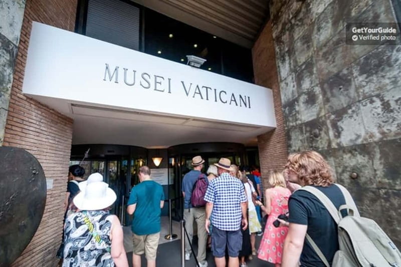 Vatican Museum & Sistine Chapel Guided Tour - Hotel Pickup - Starting with pickup in central Rome