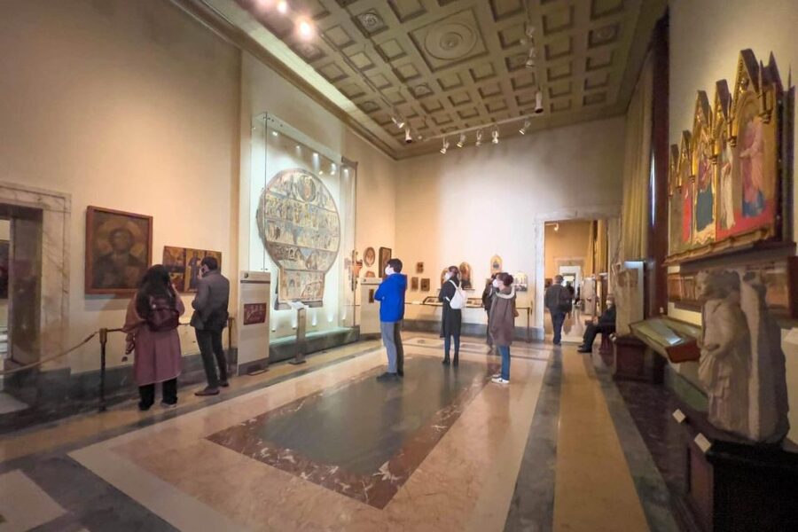 Vatican Museums: Geographical Maps, Ethnology and More - Pinacoteca: Raphael, Leonardo, and Caravaggio