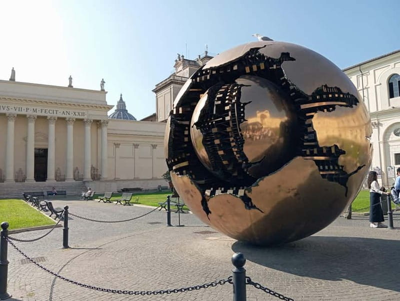 Vatican Museums, Sistine Chapel & Basilica - The guided exit to St. Peter’s Basilica