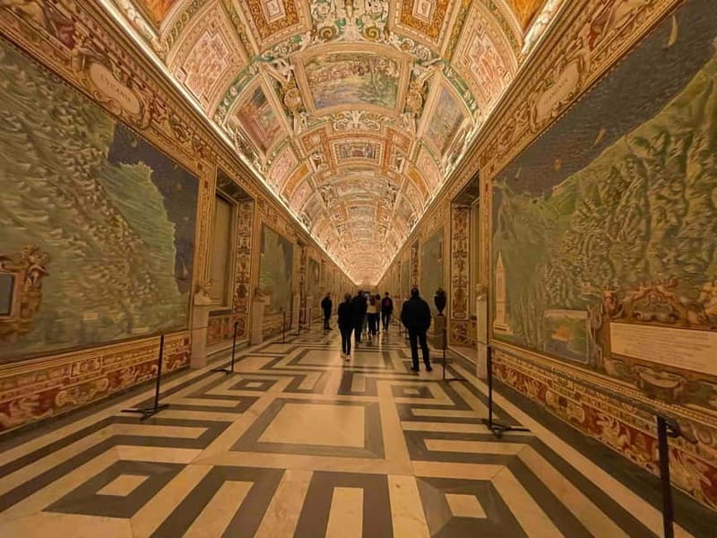 Vatican Museums & Sistine Chapel Entry Ticket - Entering around 8 AM