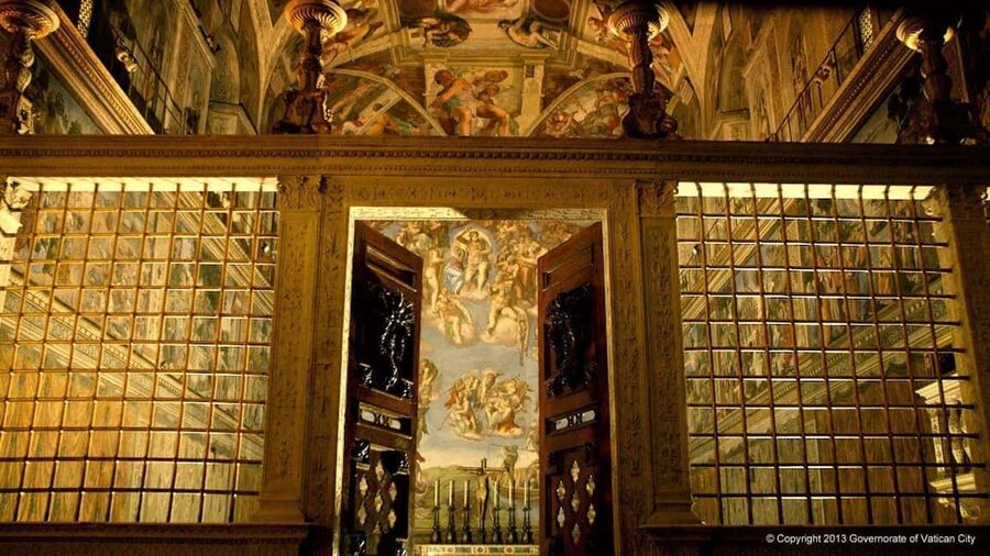 Vatican Museums & Sistine Chapel Skip-The-Line Ticket - Passing security and entering on time