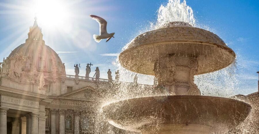 Vatican Museums: Skip-the-Ticket-Line 2.5-Hour Guided Tour - Getting past the Vatican ticket queue